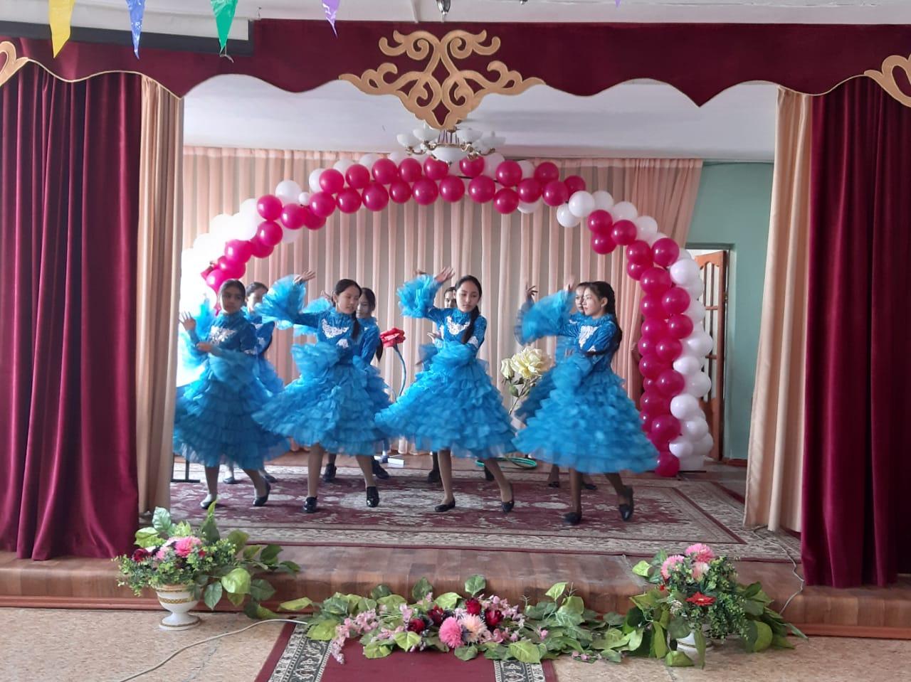 Қазақ тілі мен әдебиеті пәні апталығы